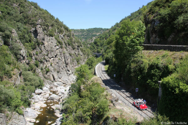 Le Vélo Rail des Gorges du Doux